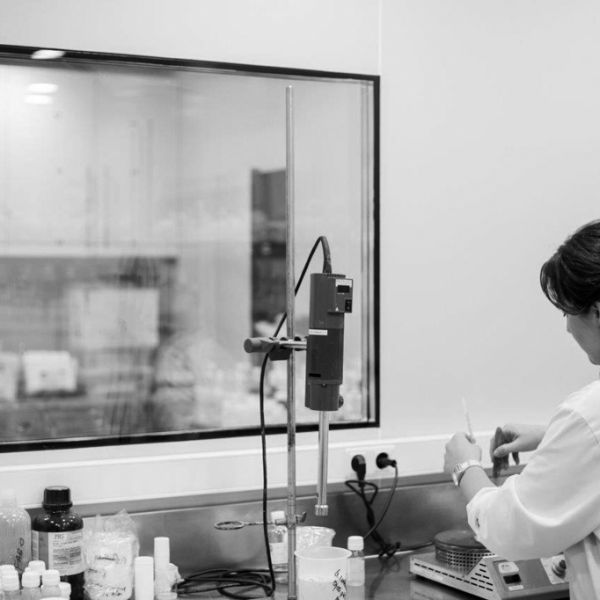 191003-laboratorios-rofersam-1-bn2C465828-F557-667A-A1C1-61F1659CD25C.jpg